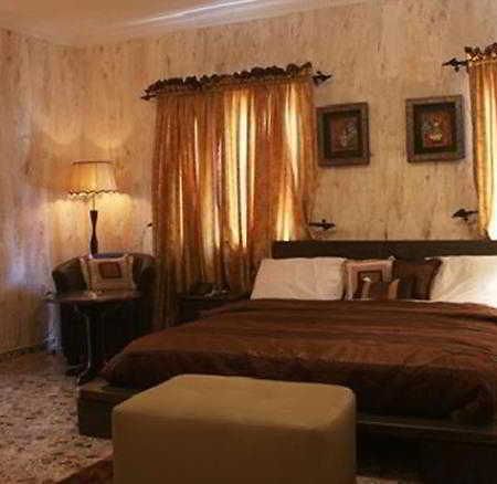 Charlies Place And Suites Λάγος Εξωτερικό φωτογραφία